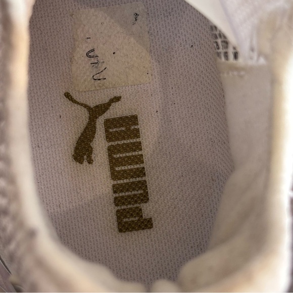 PUMA Sz 9.5 High Top White Textured Sneakers with Rise Gold Buckle Rubber Sole - Picture 13 of 13